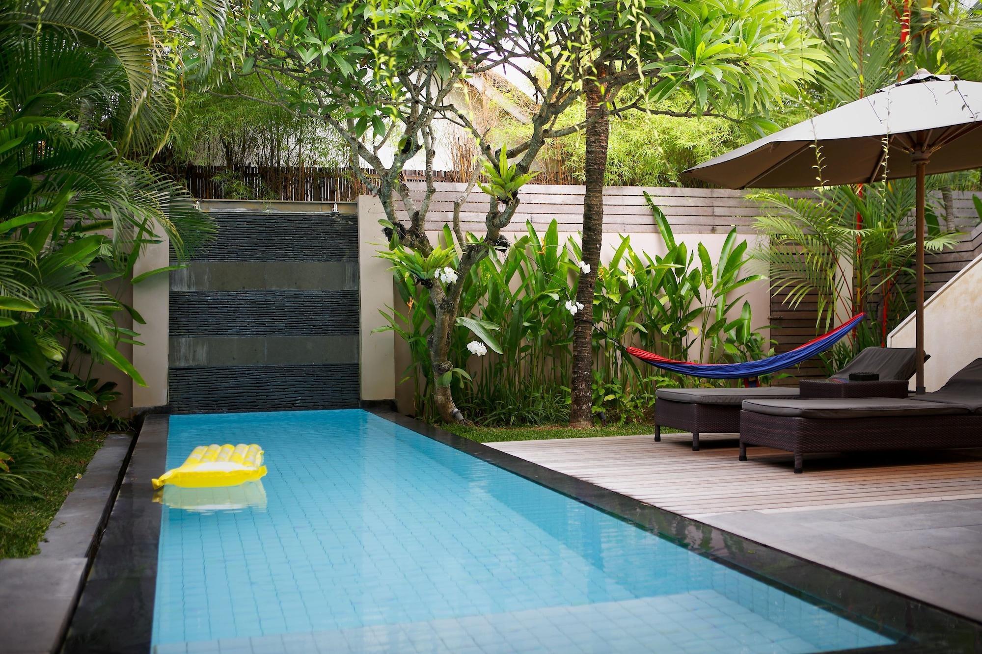 Bali Island Villas And Spa Seminyak Exterior foto